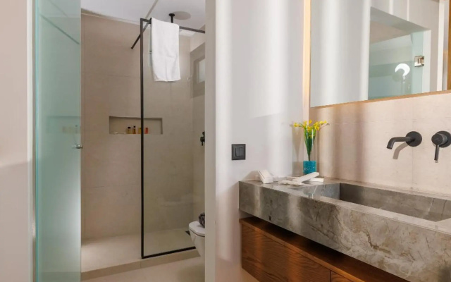 Deos Luxury Suites