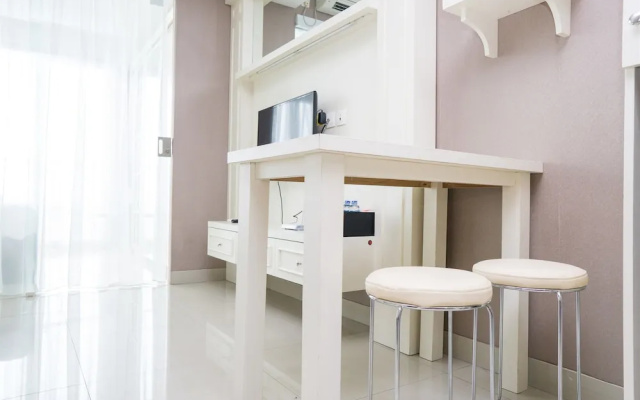Luxurious 1BR Dago Suites Apartment