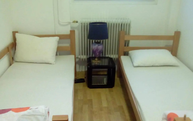 Hostel Jellostone