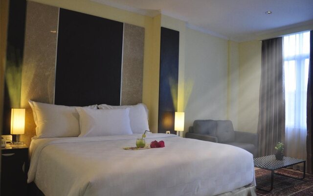 Sunbreeze Hotel Senayan