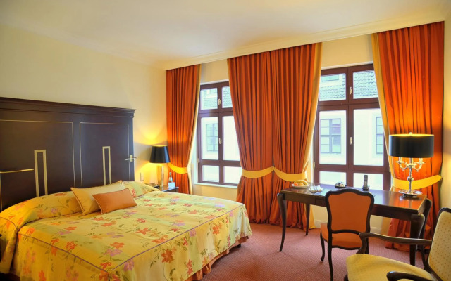 Relais & Châteaux Hotel Bülow Palais