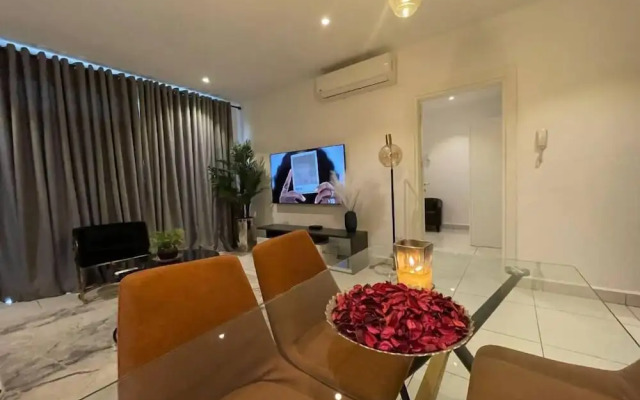 Embassy Gardens Royal Luxury Apartments