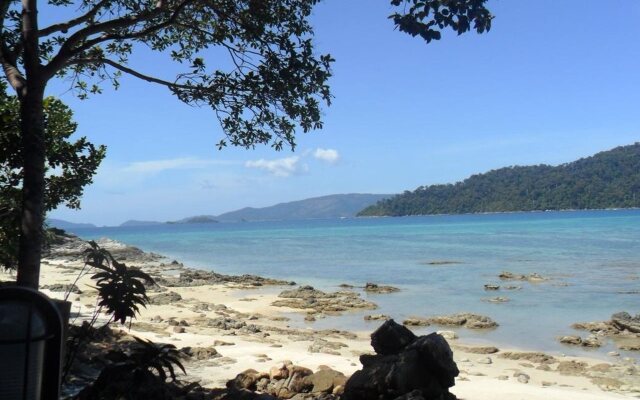 Lipe Sunset Beach Resort