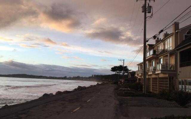 Landis Shores Oceanfront Inn