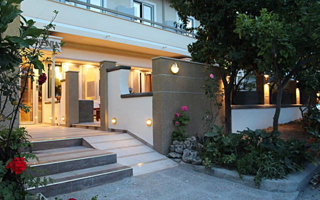 Philoxenia & Studios