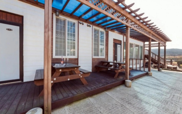 Pohang Badasarang Pension