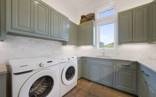 Bourbon Sea by Five Star Properties