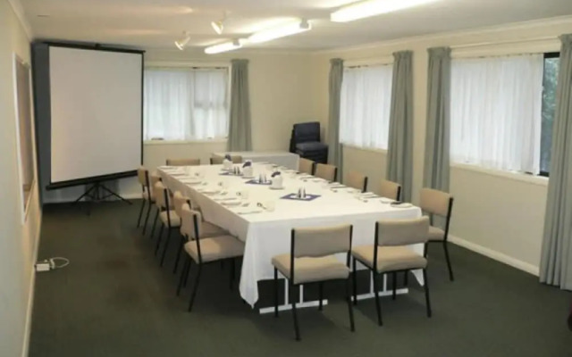 Aotea Lodge