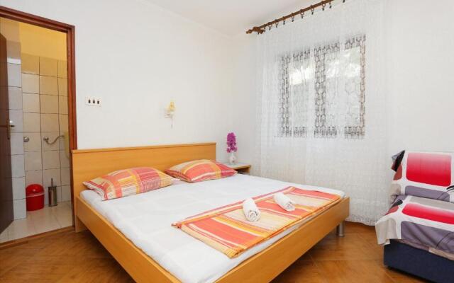 Apartments by the sea Drvenik Donja vala, Makarska - 19006