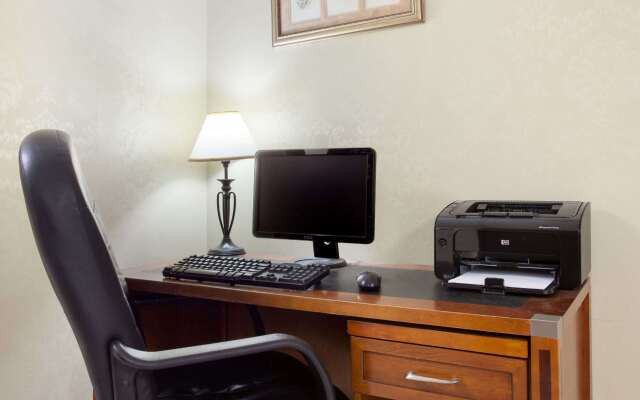 Baymont by Wyndham Dale