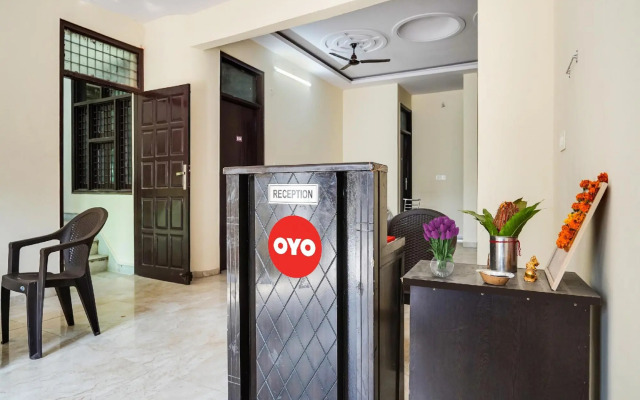 OYO Flagship 70329 Hotel Expo Golf Link