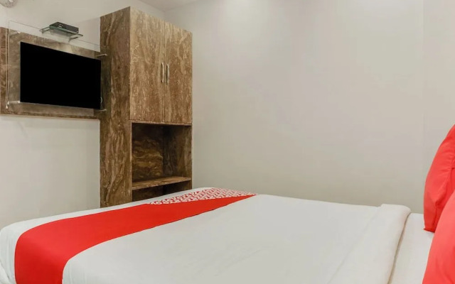 OYO 22571 Hotel Sarathi