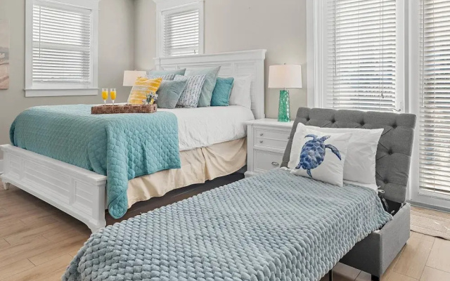 Miramar Beach Villa 111
