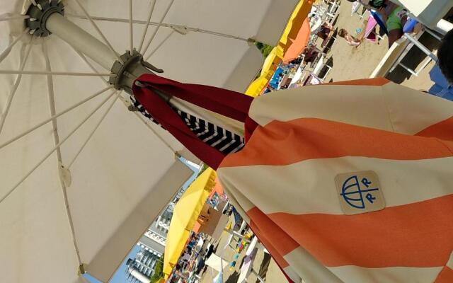 Signora Ruth - Aprilia Residence