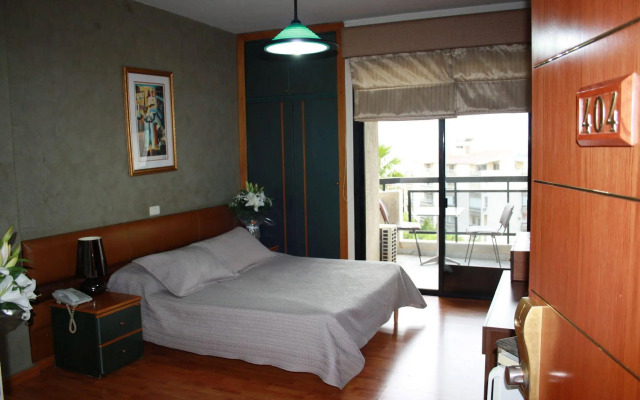 Camelot Hotel