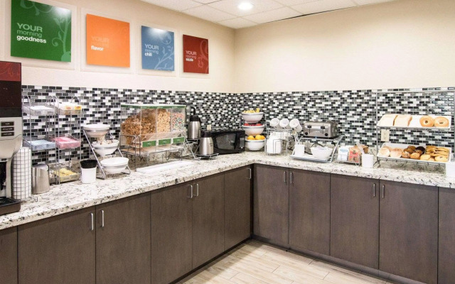 Comfort Suites San Angelo near University