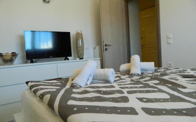 Kalithies apartment