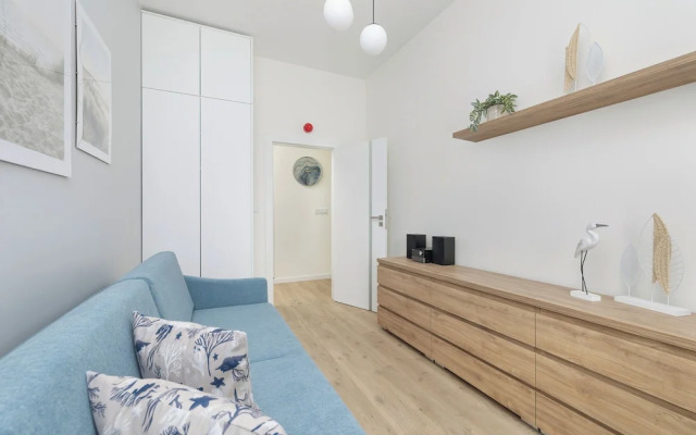 Shellter Apartment by Renters Prestige