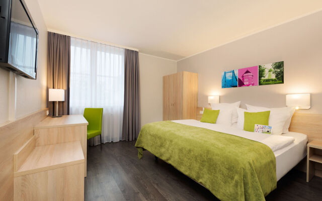 B&B HOTEL Krefeld-Süd