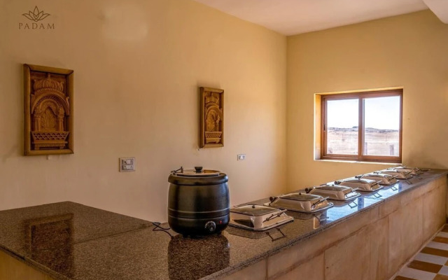 Padam Desert Camp. Jaisalmer
