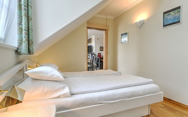 Plush Apartment in St. Kanzian am Klopeinersee with Sauna