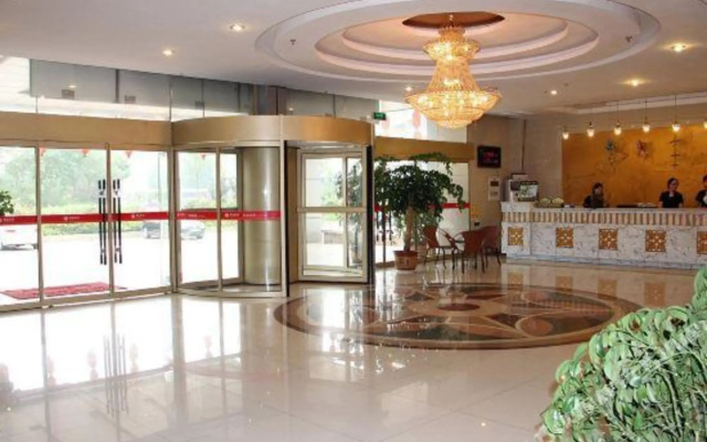 Zhonghui Fishing Village Hotel (Rizhao World Sailing Base) – Lobby – Rizhao