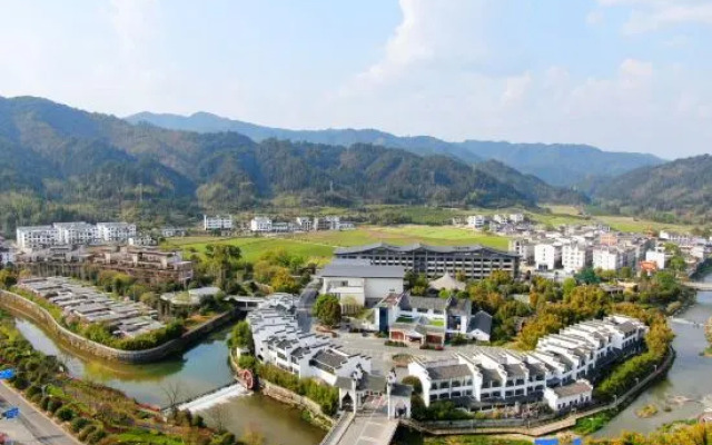 Rucheng Hot Spring Fuquan Resort