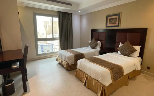 OYO 137 Prestige Suite Units