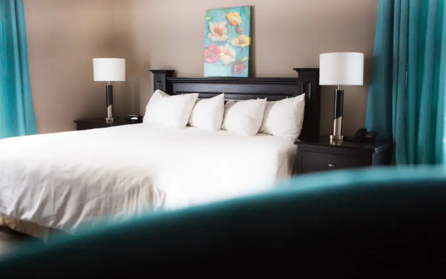 Monastery Spa & Suites