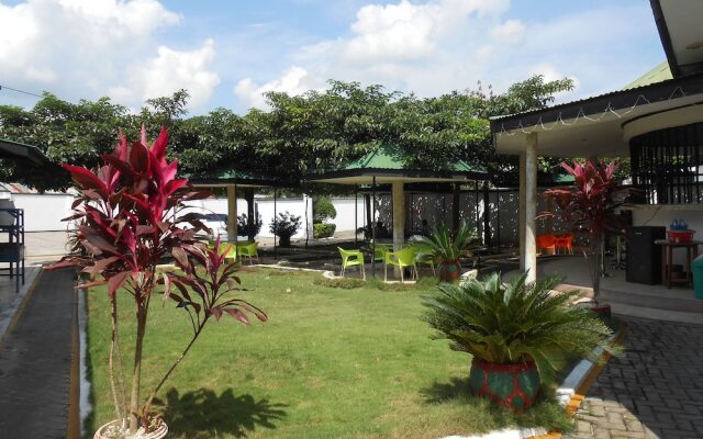 Rovvenpec Resort