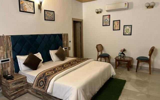 Mudras Grove Resort