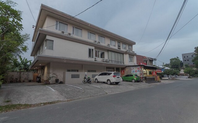 Barkah Guesthouse by RedDoorz