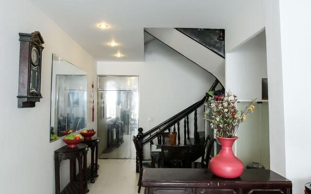 M-H 6 Serviced Apartments