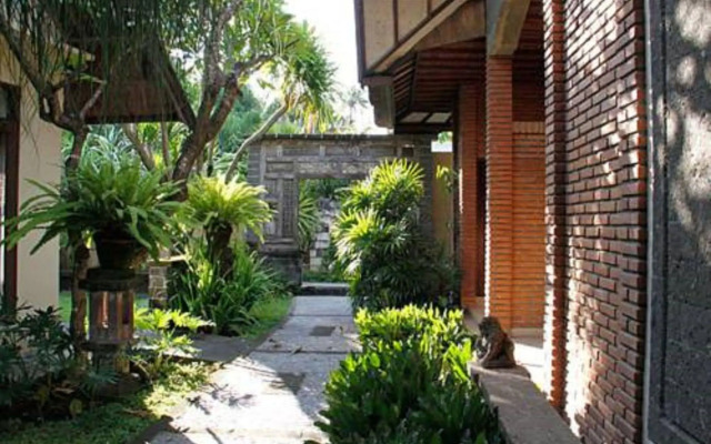 Puri Bambu Hotel