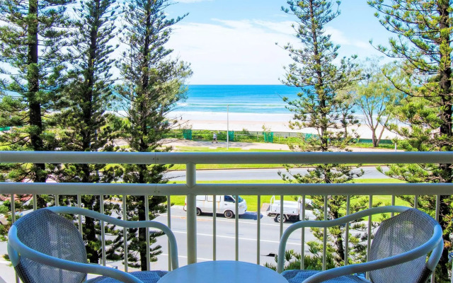 Seacrest Beachfront Holiday Apartments