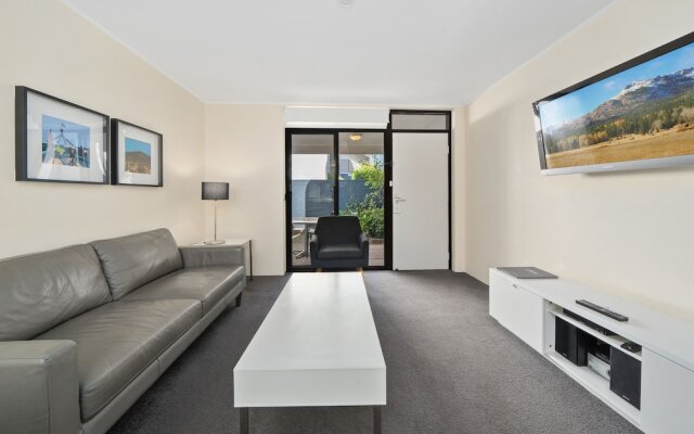 Manuka Park Apartments