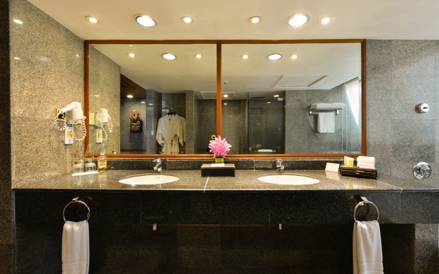 NH Bangkok Sukhumvit Boulevard