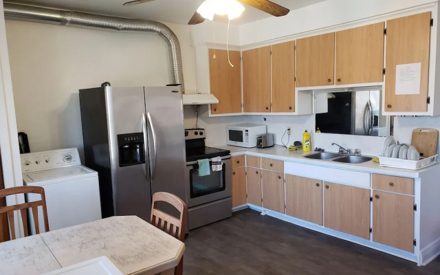 Apartment near Metro Monk Station