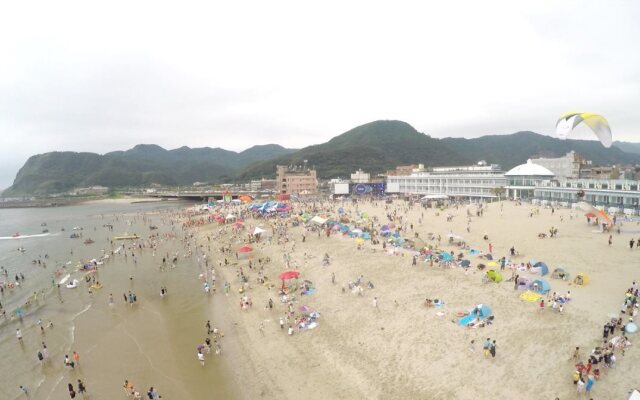 White House Beach Hotspring Resort