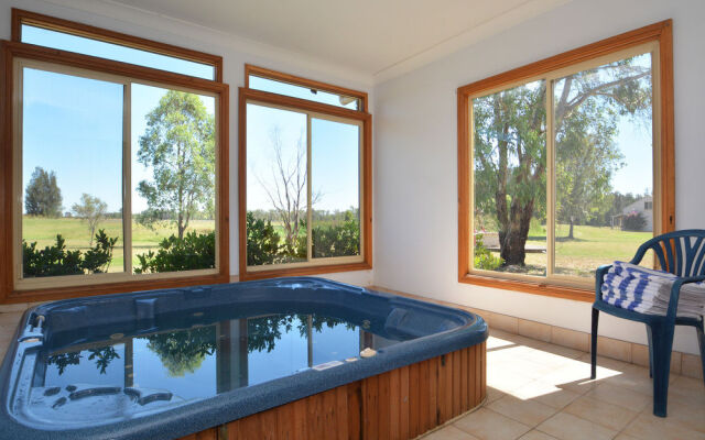 Madigan Wine Country Cottages