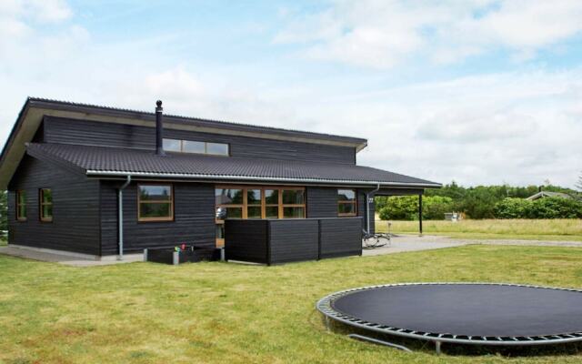 Serene Holiday Home in Hemmet With Sauna