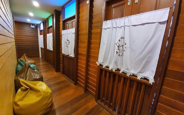 BanSoi 1 & Alley One Cafe