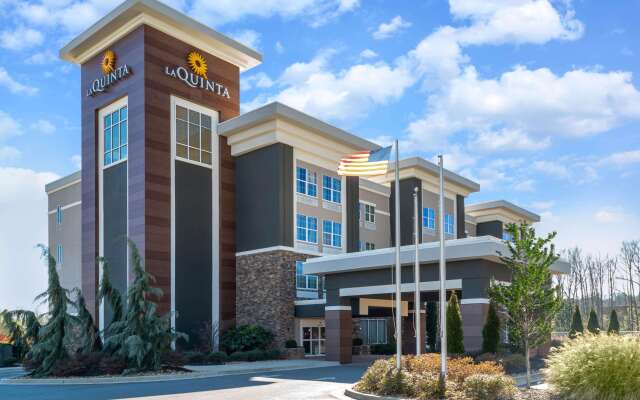 La Quinta Inn & Suites by Wyndham Forsyth