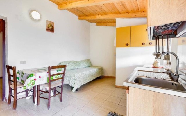 Apartment With one Bedroom in Pisciotta, With Furnished Terrace - 200 m From the Beach