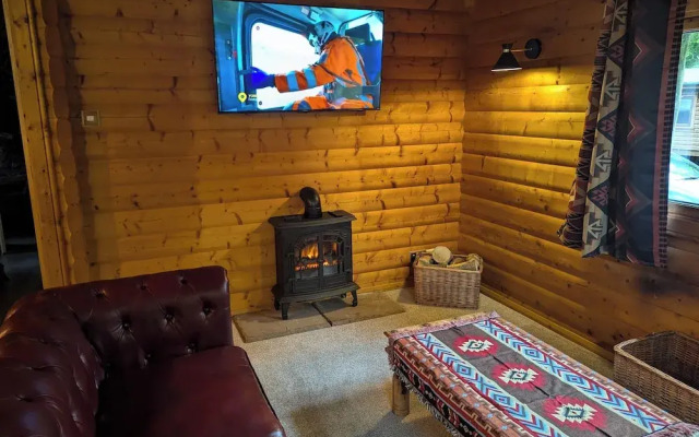 Pineshadow Lodge-dog Friendly, Kenwick Park, Louth