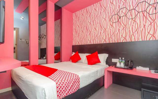 Rooms Boutique Hotel