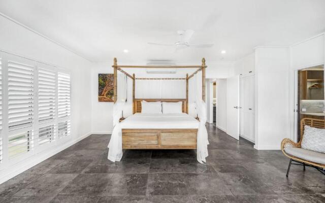 Beachside Bliss in Clifton Beach