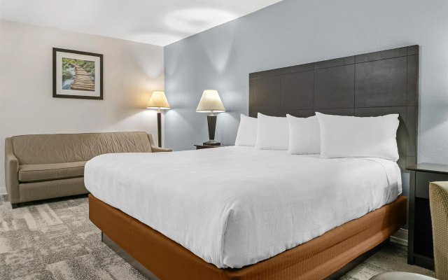 Best Western Lakewinds