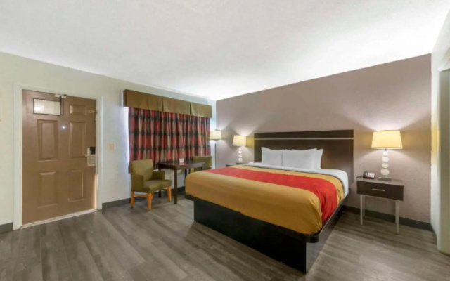 Fort Lauderdale Gardens Inn & Suites