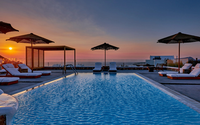 Symmetry Suites